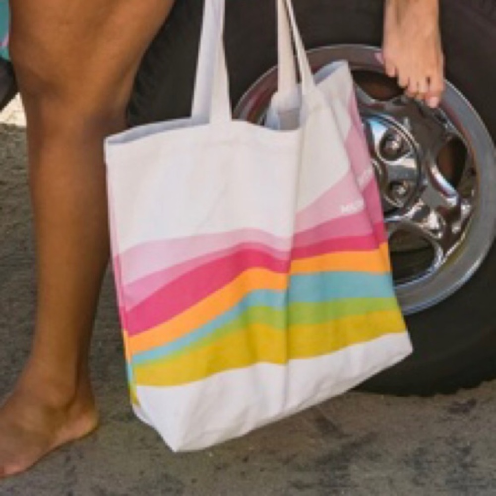NWT Show Me Your MuMu Barbie Shoreline Beach Bag Canvas - Picture 3 of 6